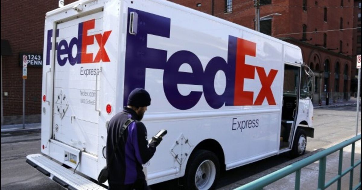 FedEx se lanza al comercio electrónico con su plataforma fdx