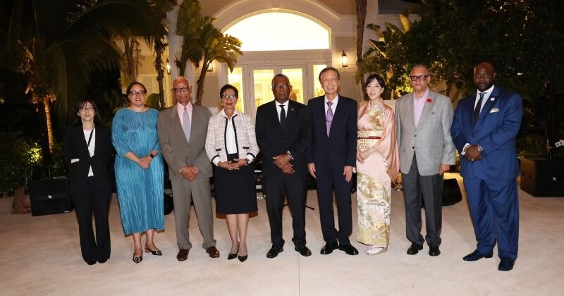 Celebración del 50º aniversario de las relaciones diplomáticas entre las Bahamas y Japón