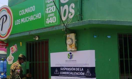 Pro Consumidor cierra establecimientos comerciales en el Gran Santo Domingo