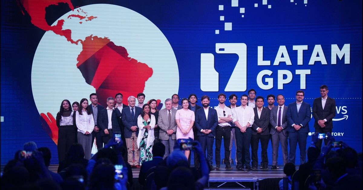 Lanzan Latam-GPT, primer modelo de lenguaje abierto y colaborativo de IA en América Latina