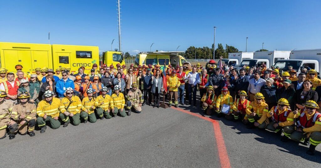 Presentan plan de acción para enfrentar incendios forestales en la Región del Biobío: inversión del Estado supera los $23 mil millones