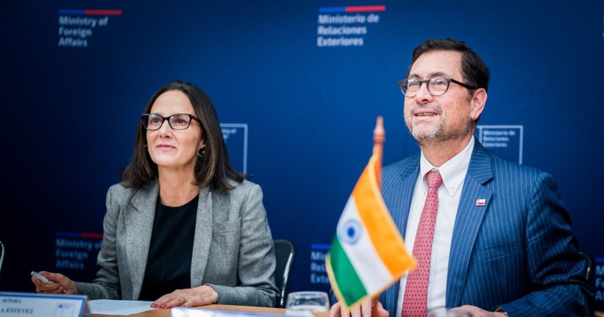 Canciller busca impulsar el Acuerdo de Asociación Económica Integral con la India en reunión con el ministro de Comercio de la potencia asiática