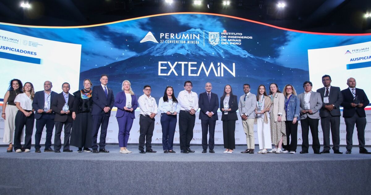 Diez empresas fueron premiadas en la Exhibición Tecnológica Minera de PERUMIN 37