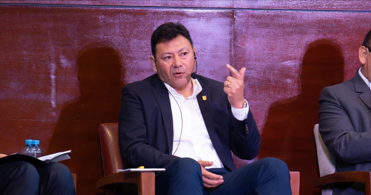 La inteligencia artificial y la transición tecnológica disparan la demanda de minerales, advierte el IIMP