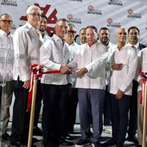 ANADIVE inaugura la Autoferia 2026 en la Feria Ganadera